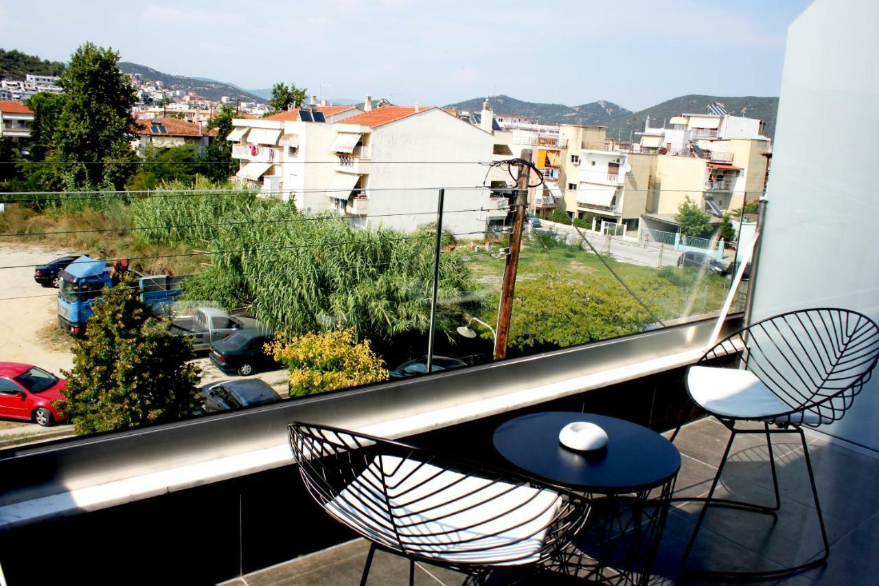 Glykanisos Suites Néa Péramos Dış mekan fotoğraf